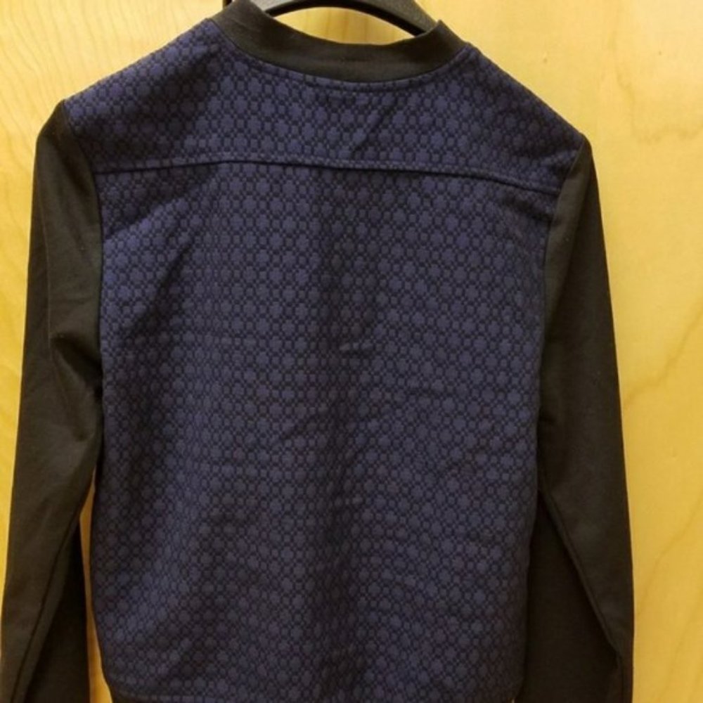 Modern Cut Navy Jacket - Picture 4 of 4